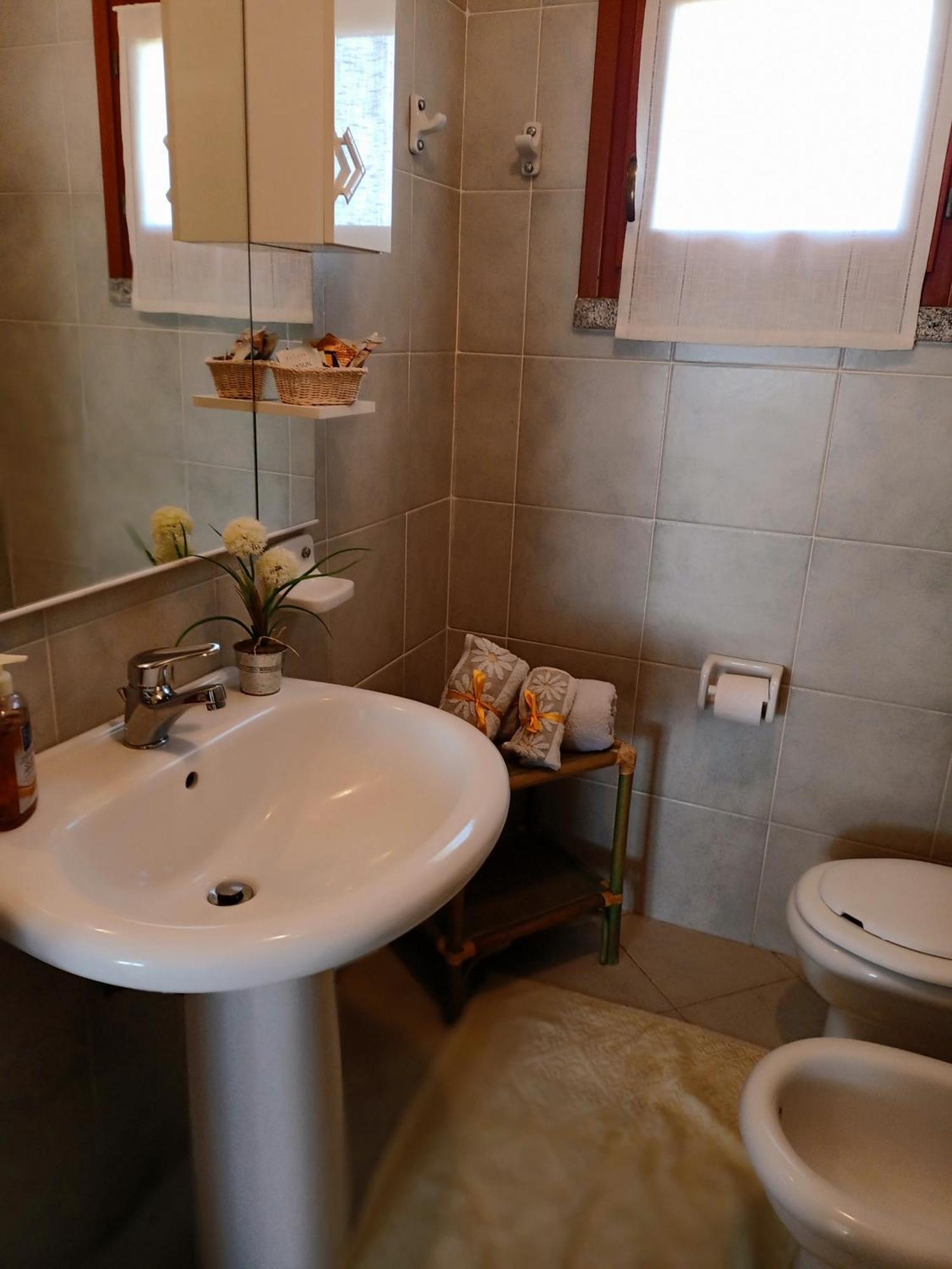 Tanca Della Torre Trilocale Vista Mare Apartment Isola Rossa Ngoại thất bức ảnh